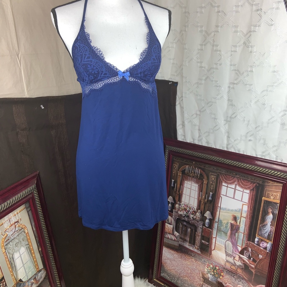 VICTORIA SECRET sexy sleeping gown for women